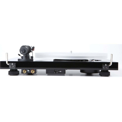 Pro-Ject Debut Carbon Recordmaster Hires 2M-Red Piano