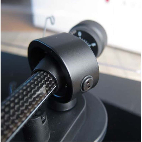 Pro-Ject Debut Carbon Recordmaster Hires 2M-Red Piano