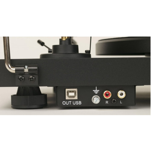 Pro-Ject Debut Recordmaster OM5e Piano