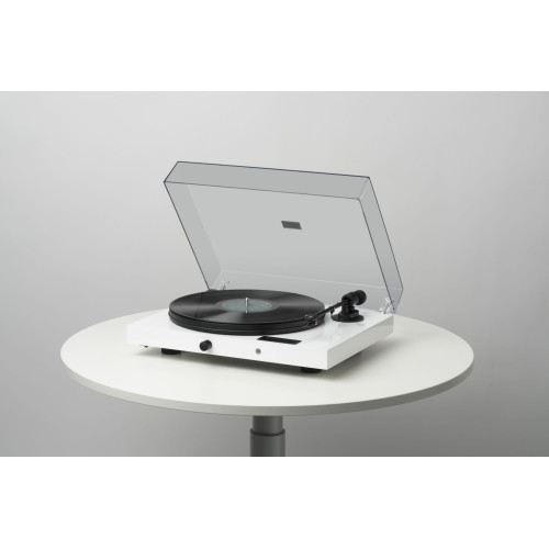 Pro-Ject Jukebox E OM5e White
