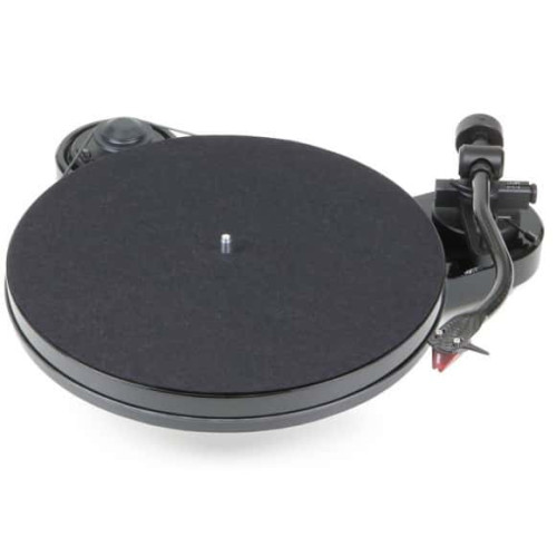 Pro-Ject RPM 1 Carbon 2M-Red Piano