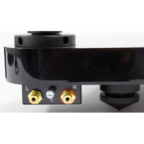 Pro-Ject RPM 5 Carbon Quintet-Red Piano