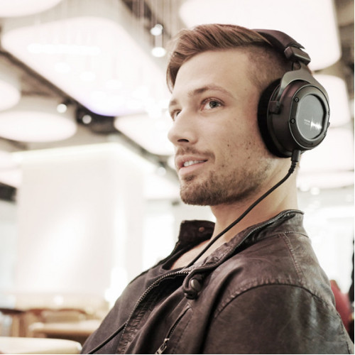 Beyerdynamic CUSTOM STUDIO 80 ohms
