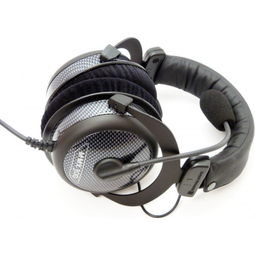 Beyerdynamic MMX 300