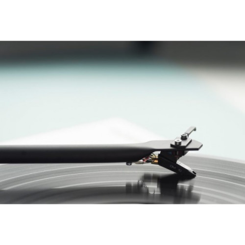 Pro-Ject Essential III SB OM10 White