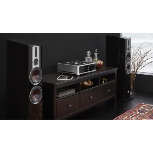NAD M33 BluOS Streaming DAC Amplifier