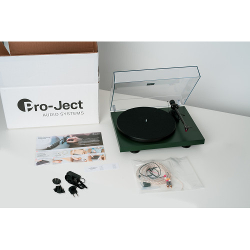 Pro-Ject Debut Carbon EVO 2M-Red Satin Green