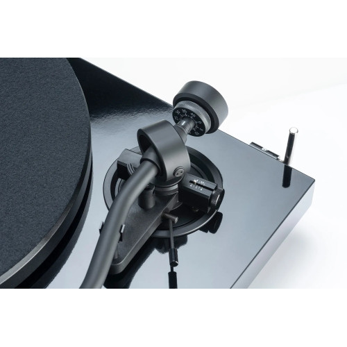 Pro-Ject Debut S Rainier HG Black