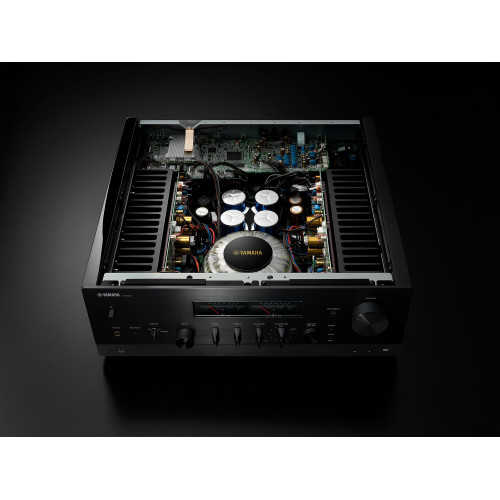 Yamaha R-N2000A Black