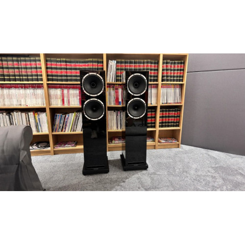 Fyne Audio F502S Black Oak